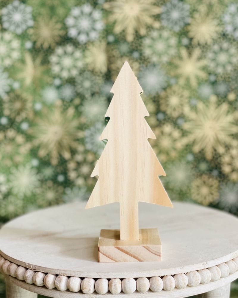 Tall Winter Tree - Image 4