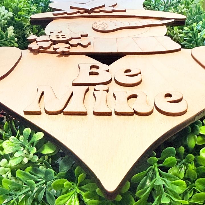 Valentine Snowman Door Hanger - Image 5